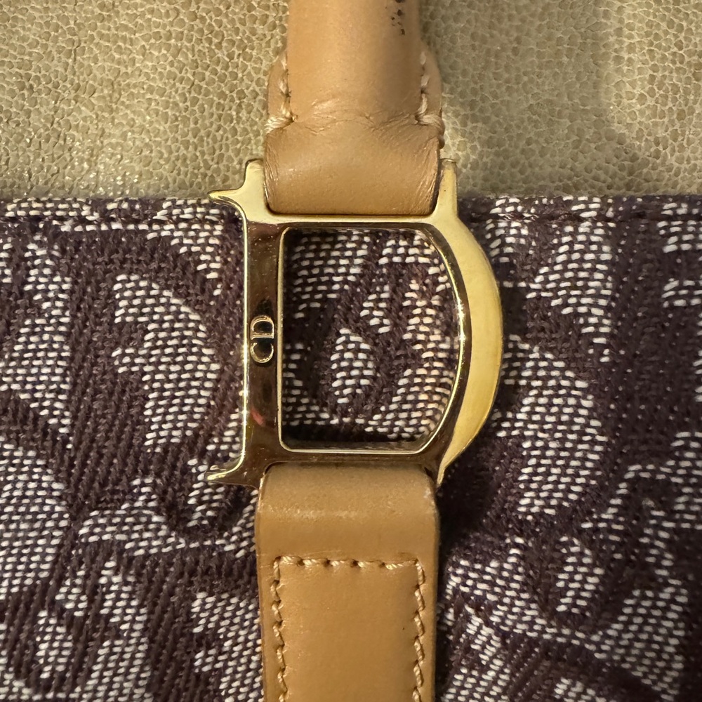Christian Dior Saddle cloth handbag Dior in Beige and Brown Cloth Sz Sma… - Picture 4 of 12